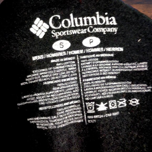 Columbia "Take a hike" Customized Crop Top - Picture 5 of 5